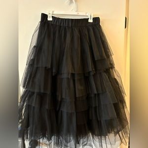 Black tulle skirt XL